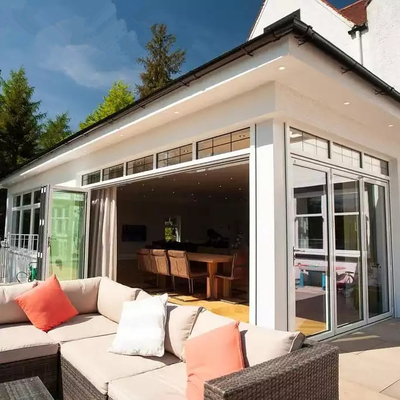 درب پلاستیکی تاشو سفارشی خارجی قاب UPVC شیشه ای طرح آکاردئونی دوقلو