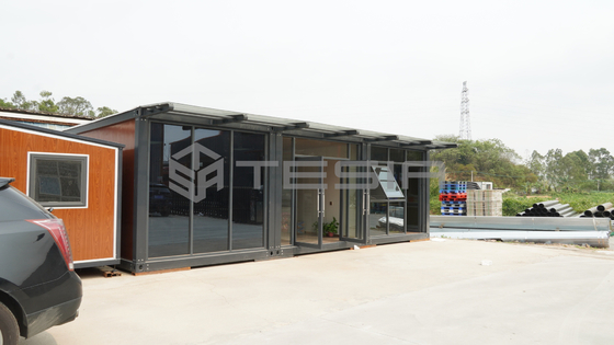 خانه کانتینری پیش ساخته قابل ارتقا با ساختار فولادی سبک 20FT آماده لوکس