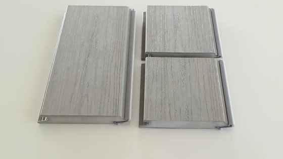کفپوش 18 میلی متری چوب پلاستیکی مات کامپوزیت PVC مقاوم در برابر اشعه ماوراء بنفش