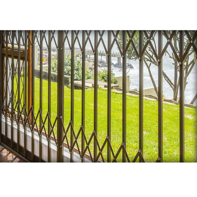 پنجره های قاب آلومینیومی ویلایی Concertina Grille با دوام با میله های سارق